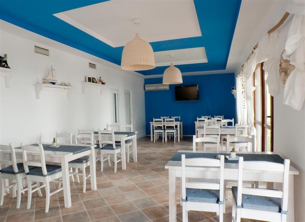 Paradise Bay Hotel Pomorie Extérieur photo